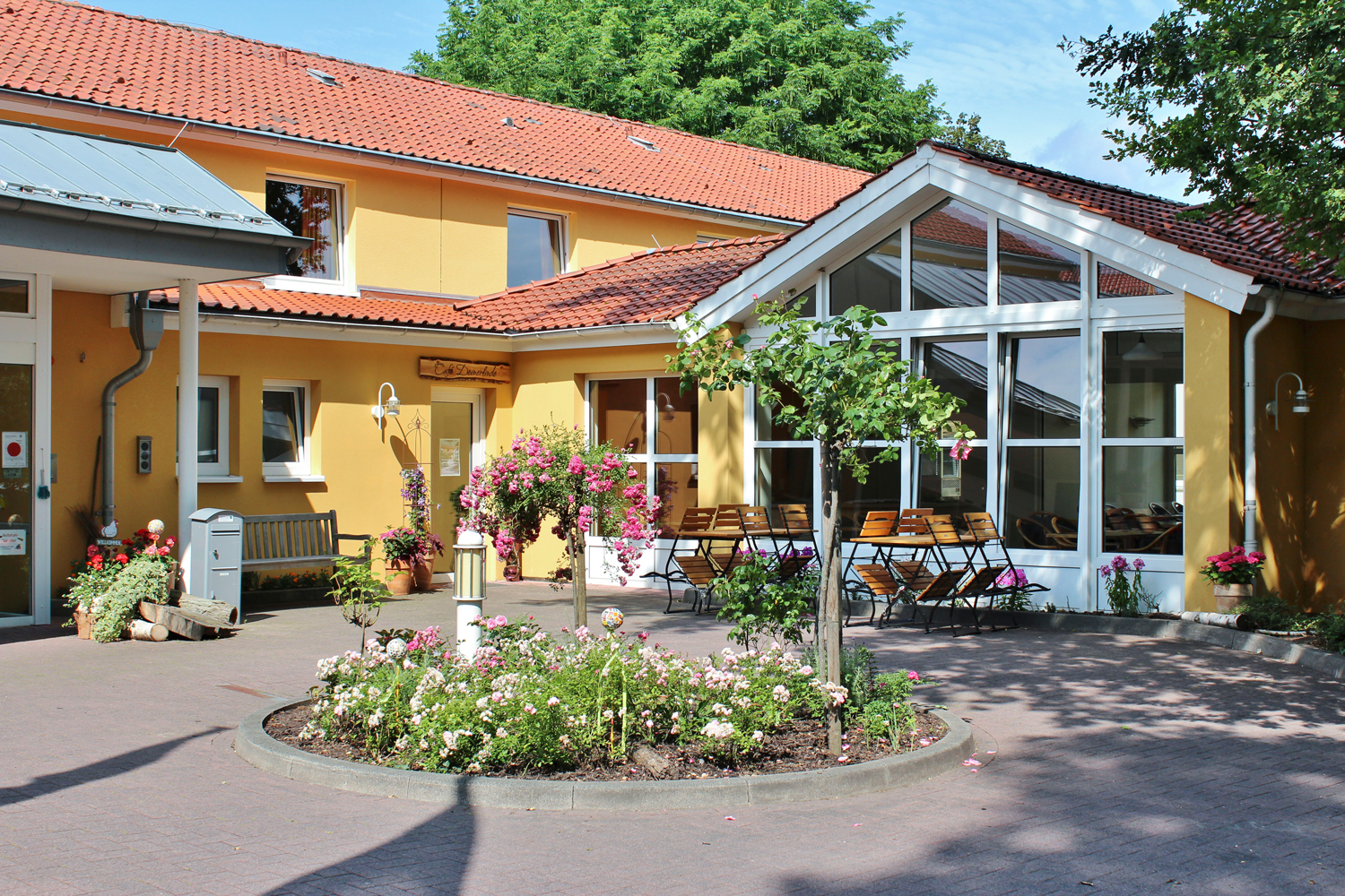 Cafe-Eroeffnung-2015-016-web